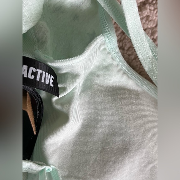 NWT VS PINK Seamless Lightly Lined Sports Bra Minty Green Silver Stars Medium M - Picture 7 of 10